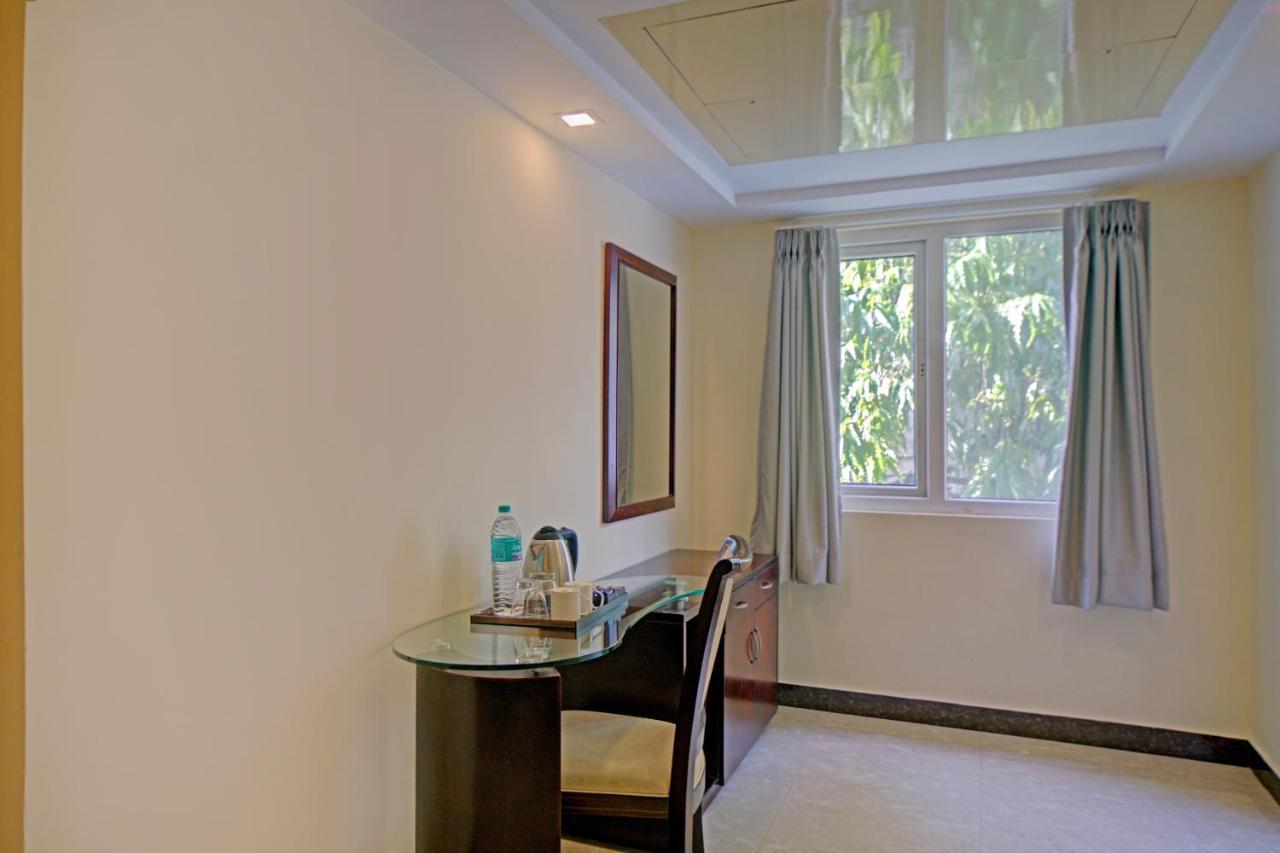 Townhouse 515 Hotel Iris T Nagar Near Shri Ayyappan Temple Chennai Dış mekan fotoğraf